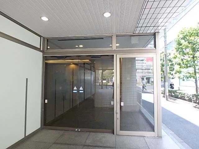 大豊アネックスエントランス③