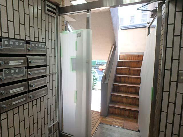 ホール②