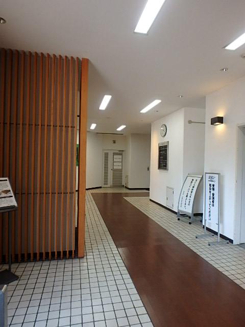 江間忠晴海ビルホール①