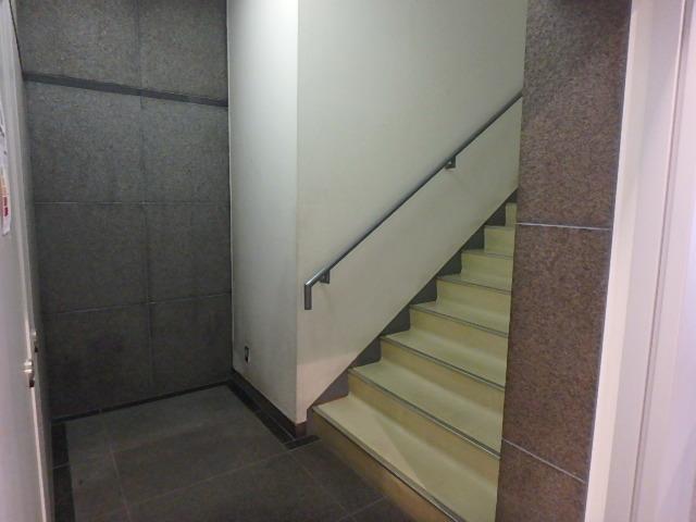 ホール④