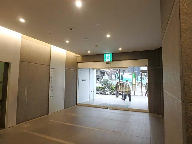 ホール⑤