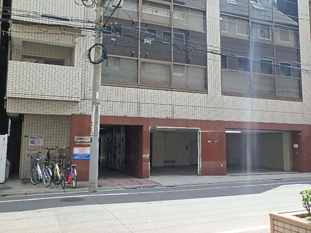 ＪＳ築地ビルエントランス①