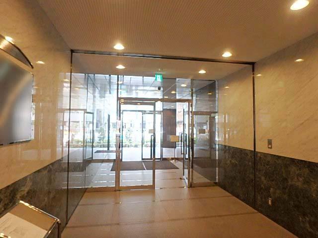 ホール⑤