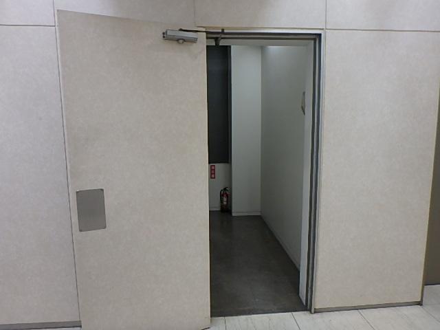 ホール③