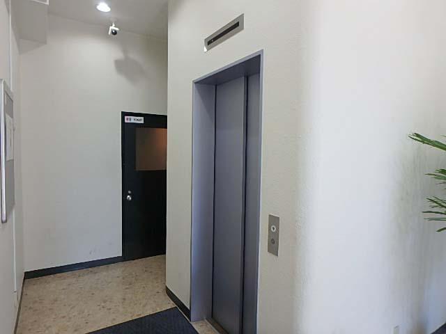 ホール②