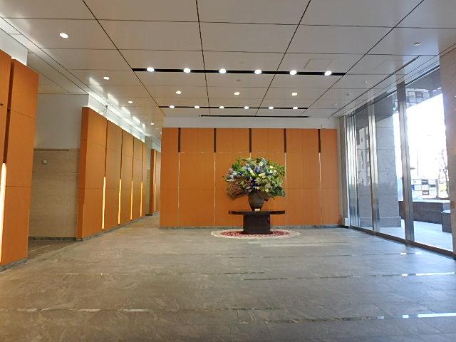ホール①