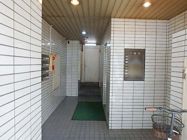 ホール①