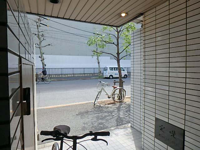 ホール③