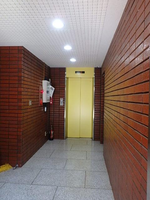 川正ビルホール①
