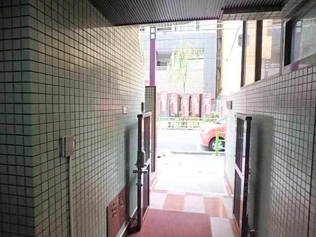 ホール③