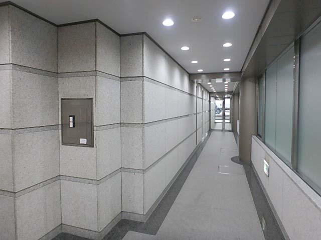 ホール③