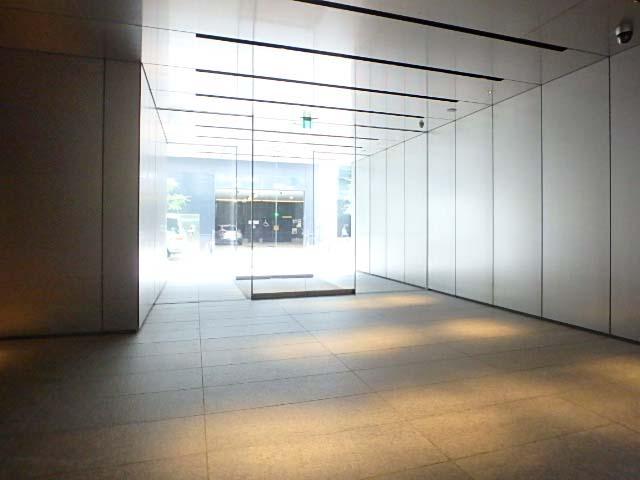 ホール③