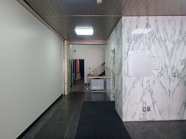 日工薬会館ビルホール①