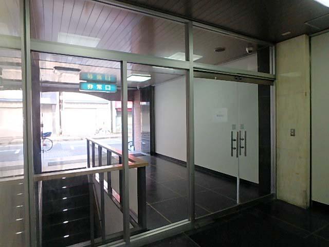 日工薬会館ビルホール③