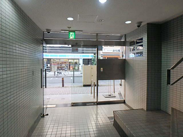 ホール⑤