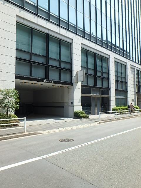 エントランス①