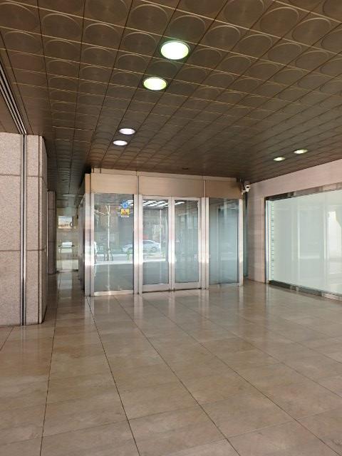エントランス②