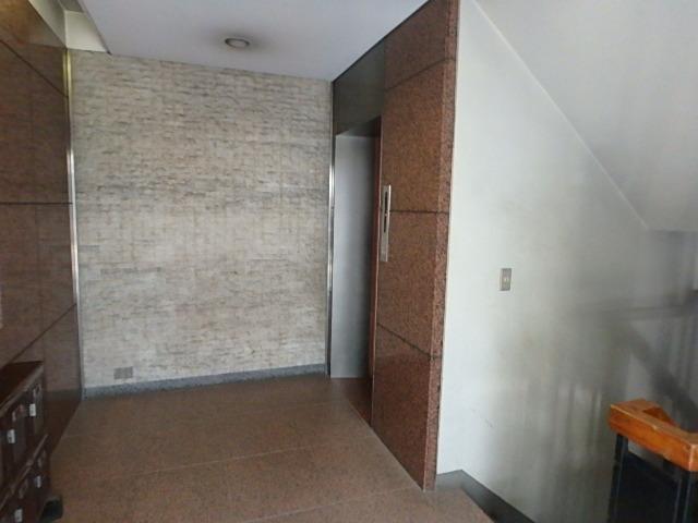 ホール①