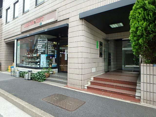 丸森ビルエントランス①