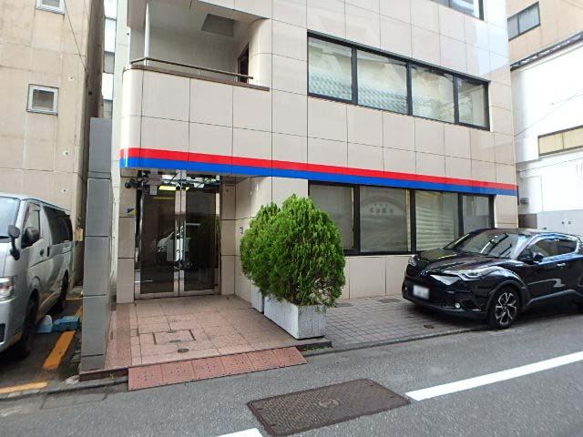 ひまわり日本橋人形町ビルエントランス①