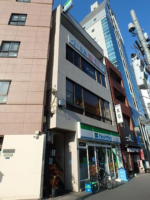 エントランス①