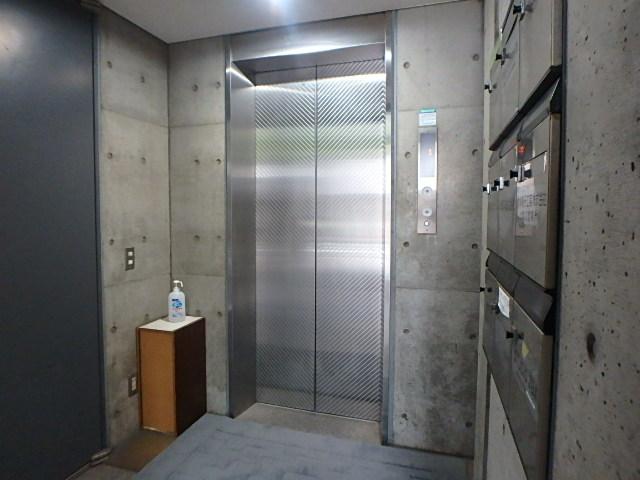 ホール②
