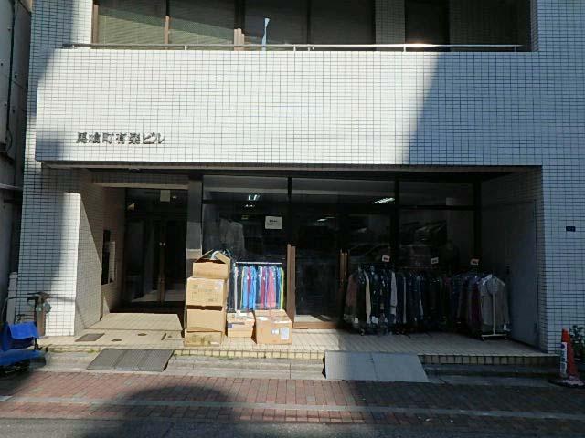 馬喰町有楽ビルエントランス①