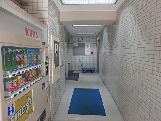 馬喰町有楽ビルホール①