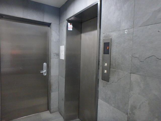 ＴＨＥ　ＣＯＲＮＥＲ　日本橋イーストホール③