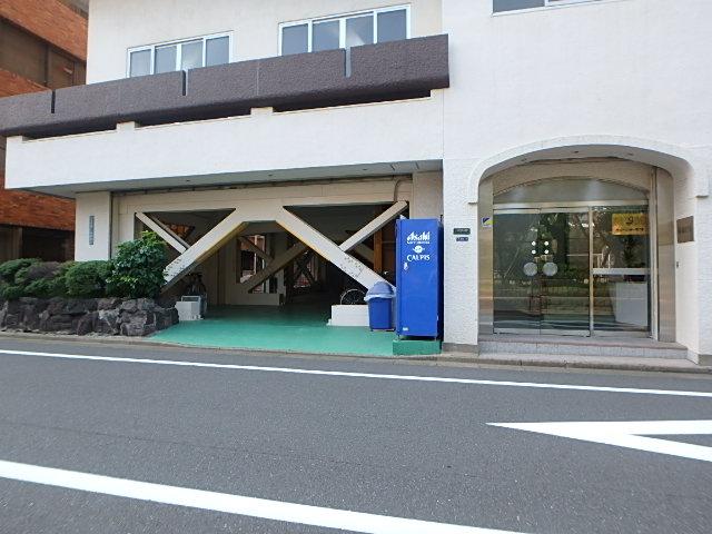 エントランス①
