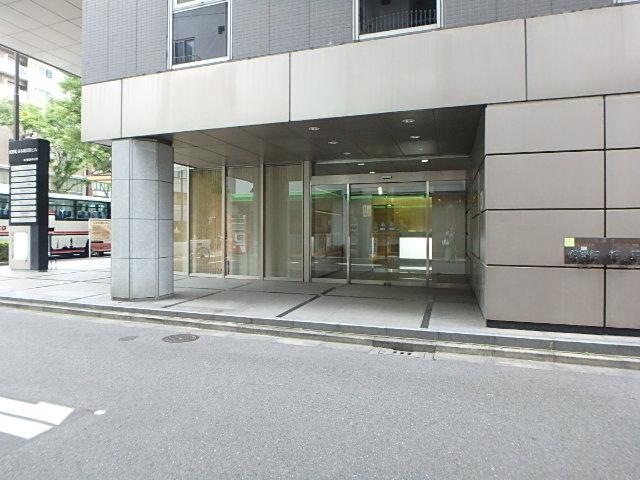 ＫＶＫ日本橋浜町ビルエントランス①