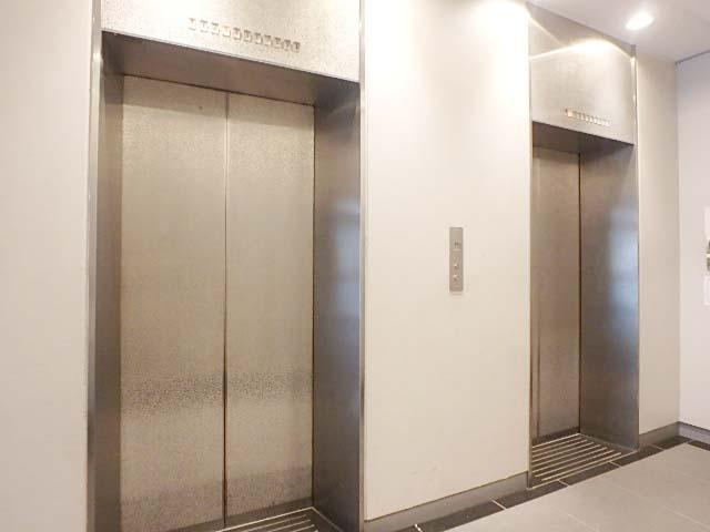 ホール②