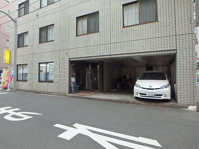 エントランス①
