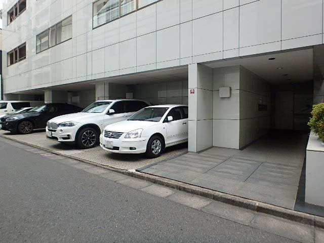 エントランス①