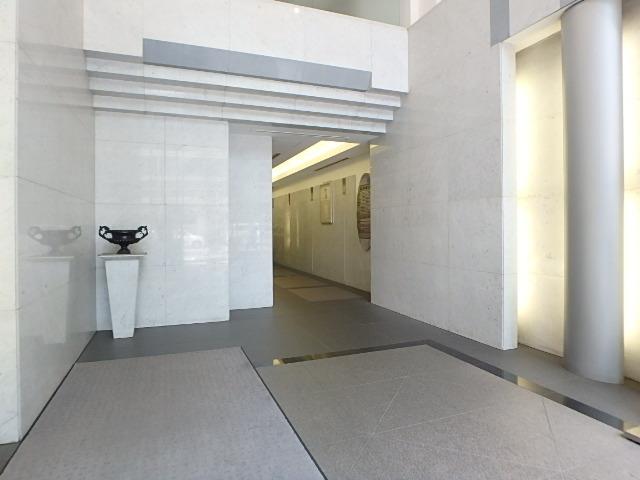 ホール①