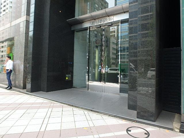 エントランス①