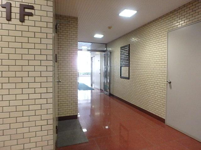 ホール③