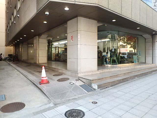 エントランス①
