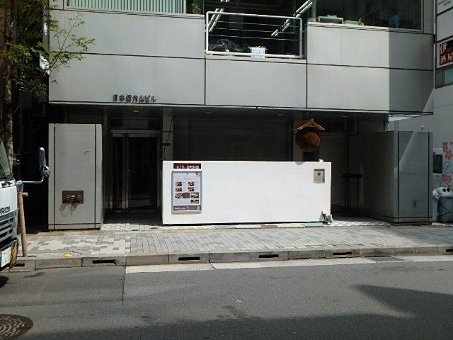 エントランス①