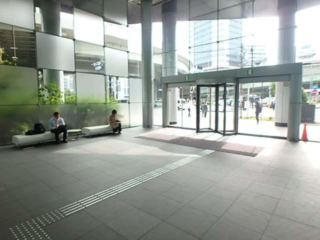 ホール④