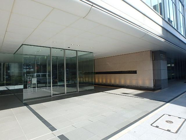 エントランス①