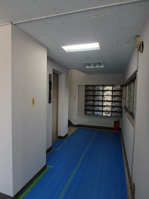 ホール①