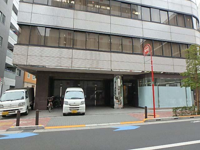 政光ビルエントランス①