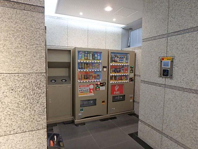 ホール④