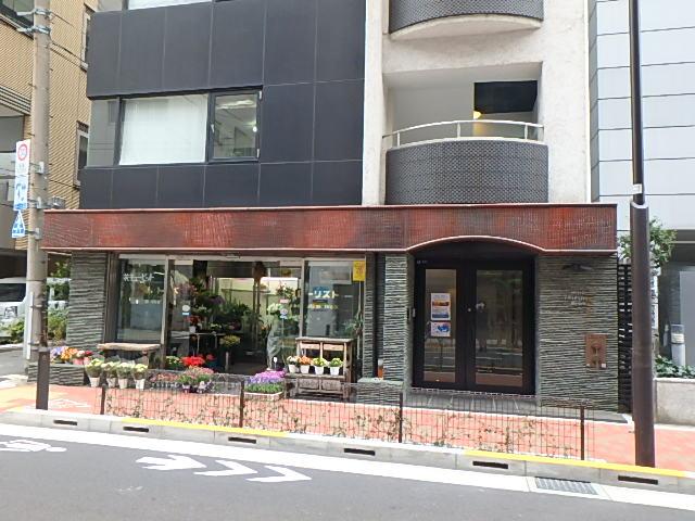 エントランス①