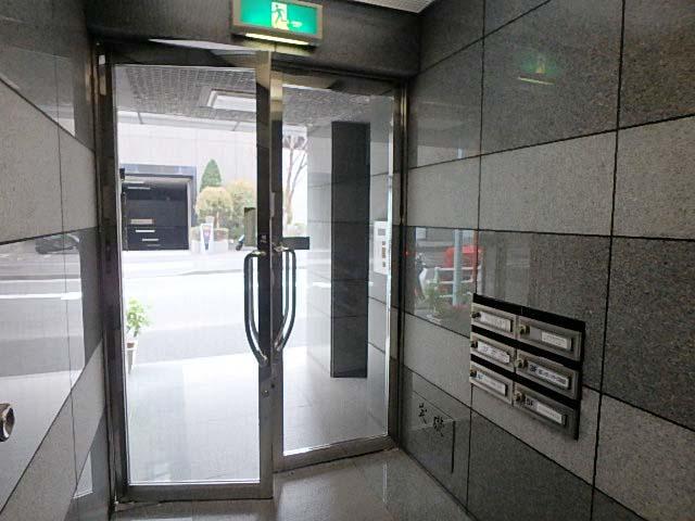 ホール②
