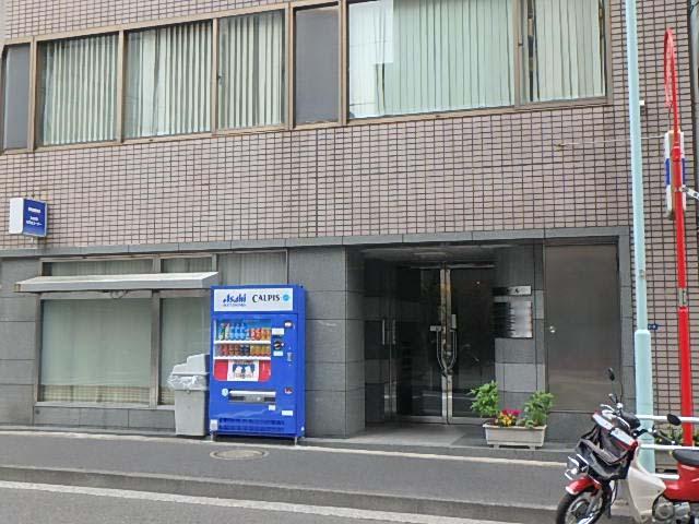 エントランス①