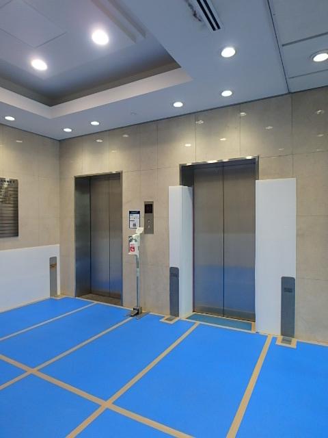 ホール②