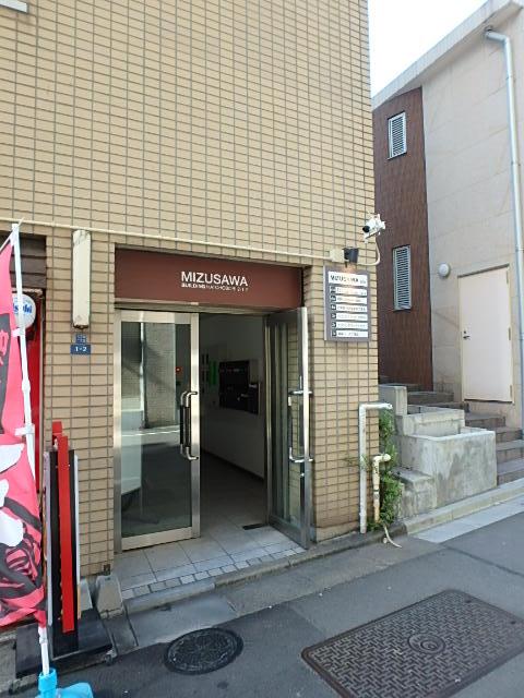 エントランス①