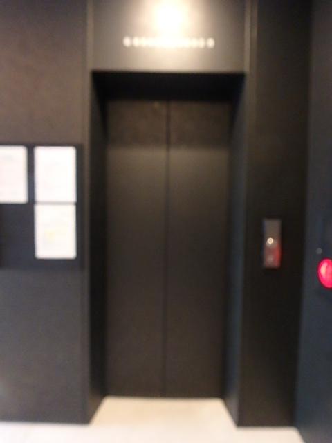 ホール③